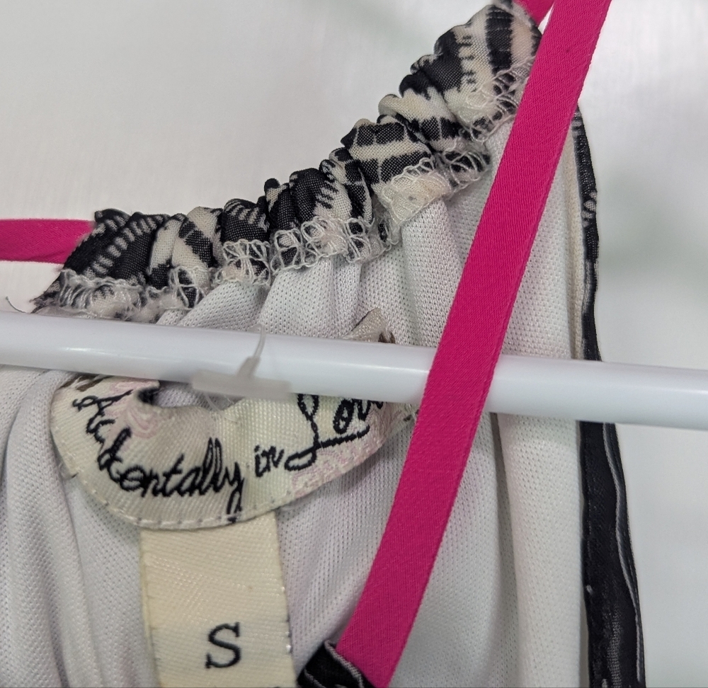 Accidentally In Love Monochrome Maxi Dress with Pink Detail - Picture 5 of 7